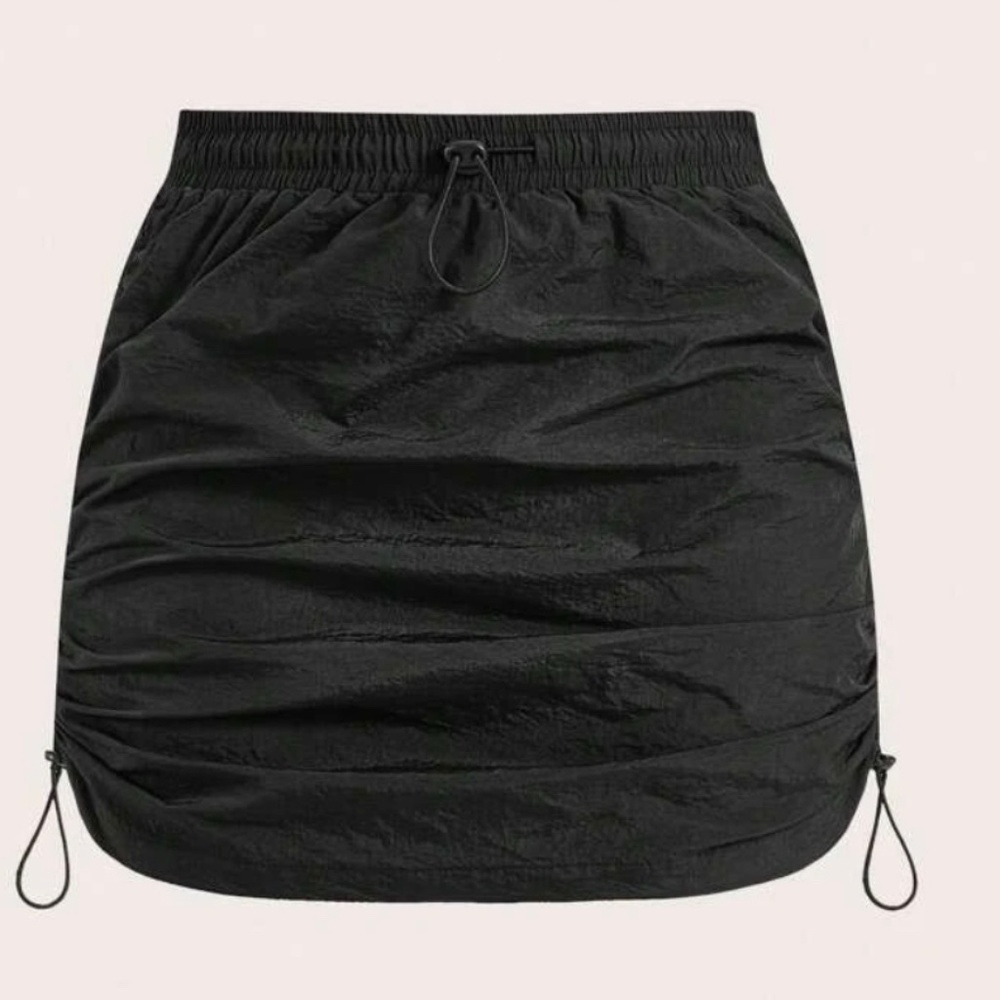 Black skirt